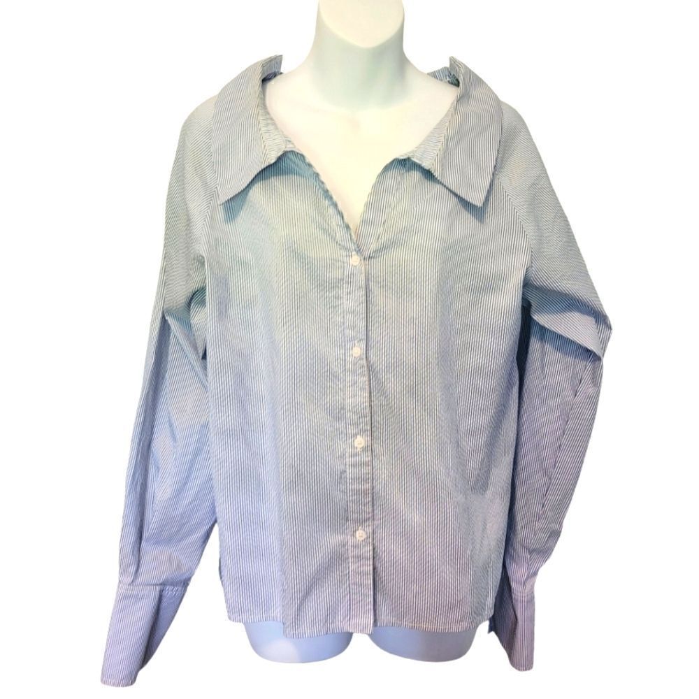 2/$20 Vintage Y2K Blue & White Stripes Buttons Down Shirt Top Size: Large